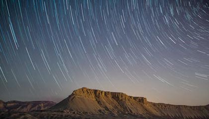 固原伴游,定制QQ:3494206190微信:act1322